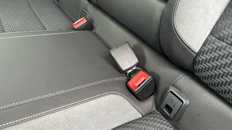 Volkswagen T-Roc 2.0 TSI 4MOTION R-Line 5dr DSG Petrol Hatchback